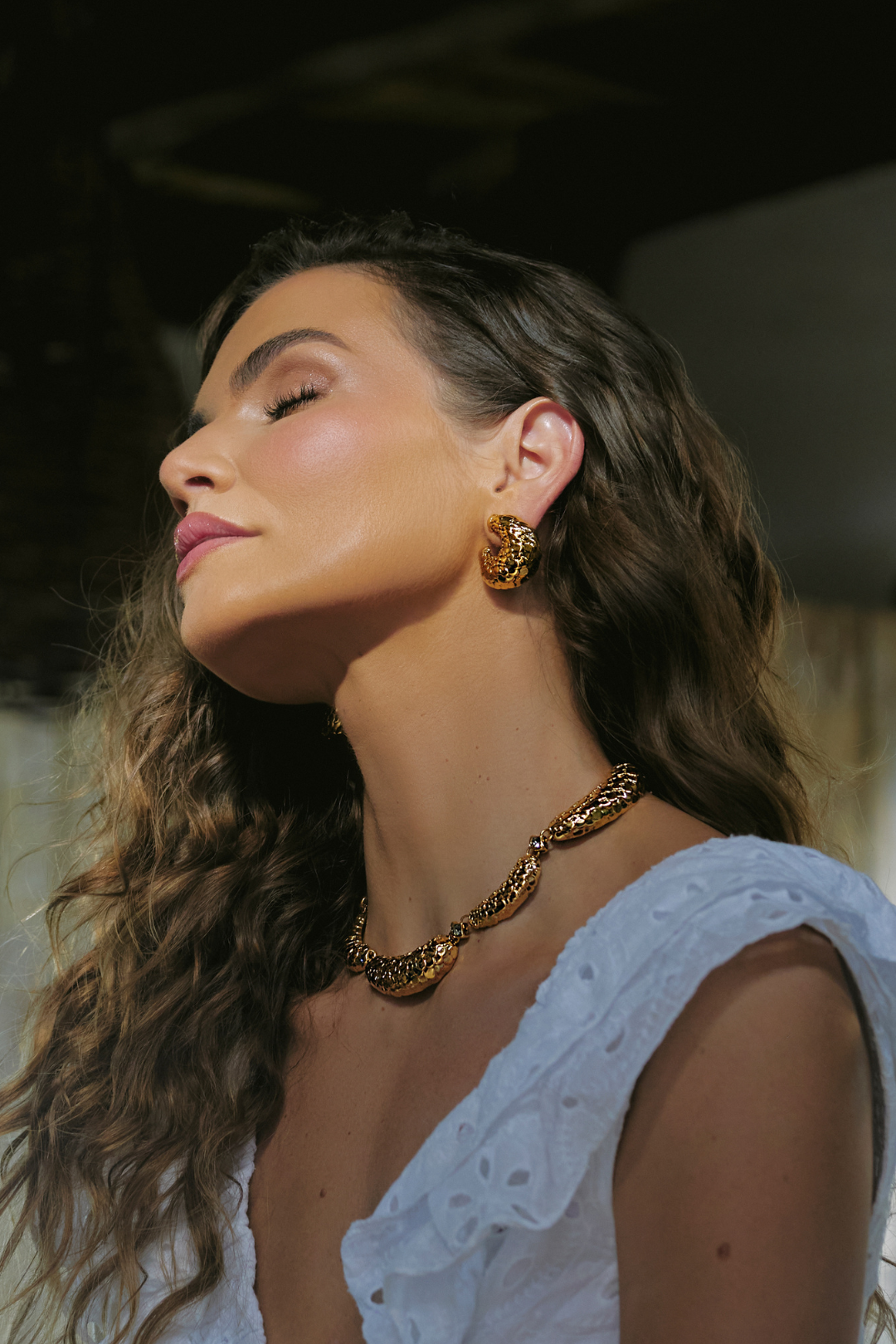 COLAR MARÉ CONCEITO ESCAMAS RIVIERA OURO