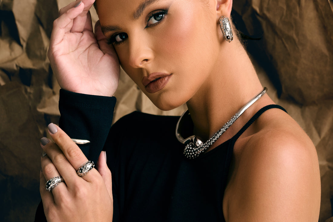 ARGOLA RESSURGIR G CRAVEJADA PRATA