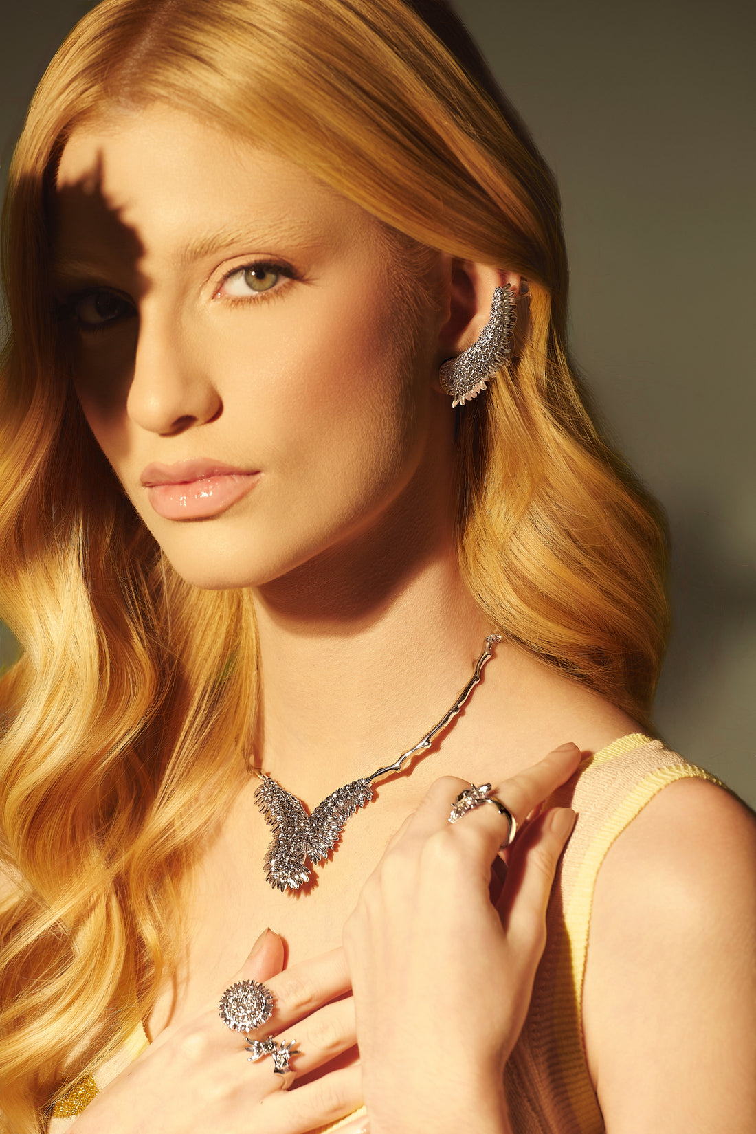 COLAR GIRASSOL CONCEITO PRATA