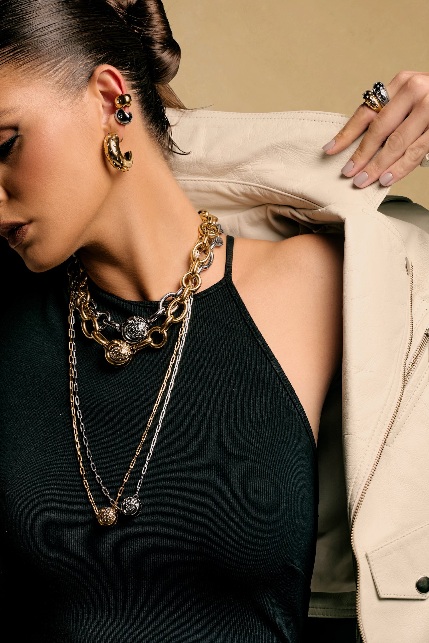 ARGOLA RESSURGIR G CRAVEJADA OURO